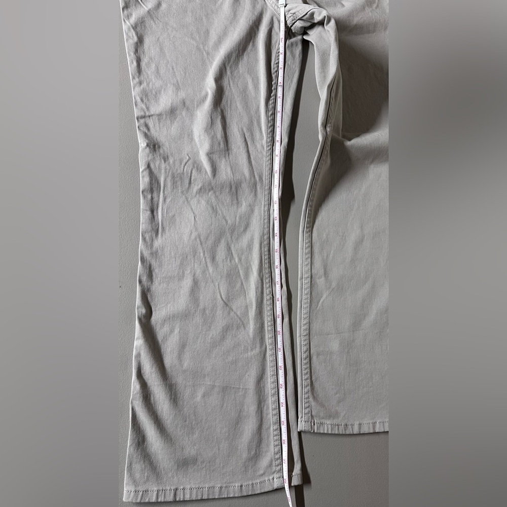 Levi’s Boot Cut Light Khaki, Size 12 short - Picture 4 of 9